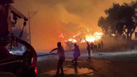 ORMAN YANGINLARI SON DURUM! Orman yangınları devam ediyor mu, durdu mu? İzmir, Aydın, Muğla, Manisa, ve Uşak yangınları son durum!