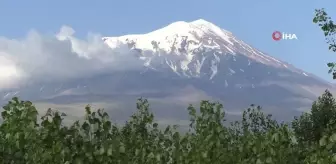 Ağrı Dağı'nın İhtişamı Göz Kamaştırıyor