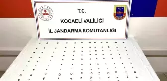 Gebze'de Tarihi Eser Operasyonu: 88 Sikke ve 24 Tarihi Obje Ele Geçirildi