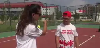 Down Sendromlu Ali Çolakoğlu Tenis Milli Takımına Hazırlanıyor