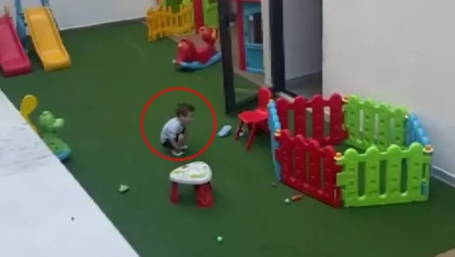 A little child was forgotten in the kindergarten yard! The neighbors recorded those moments.