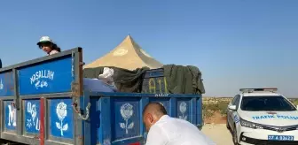 Nizip Belediyesi Traktör Kazalarının Önüne Geçmek İçin Reflektör Dağıtımı Yaptı