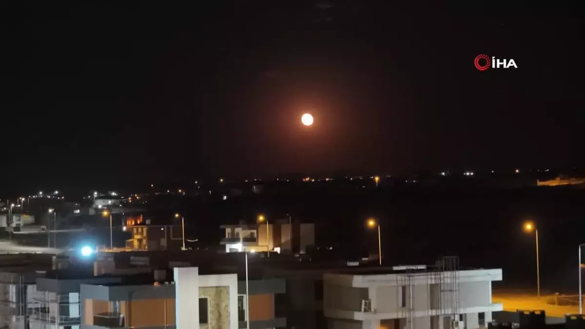 Süper Mavi Ay Kayseri semalarını süsledi