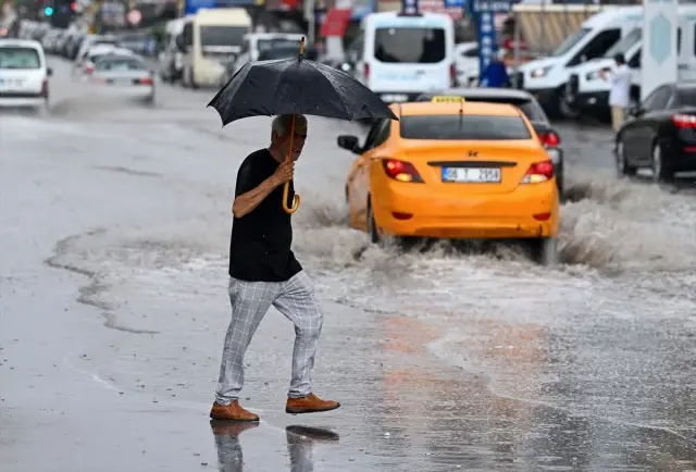 Short-Term Shower Occurred in the Capital in the Afternoon