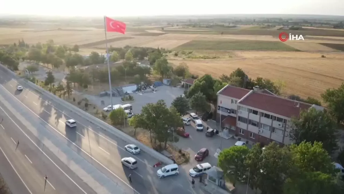Kırklareli'nde 10 adrese eş zamanlı uyuşturucu operasyonu: 14 gözaltı