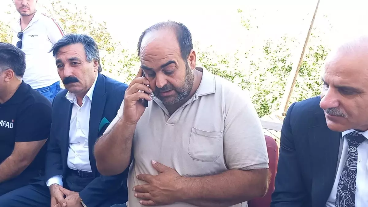 Bakan Yerlikaya, Narin'in Babasıyla Görüştü