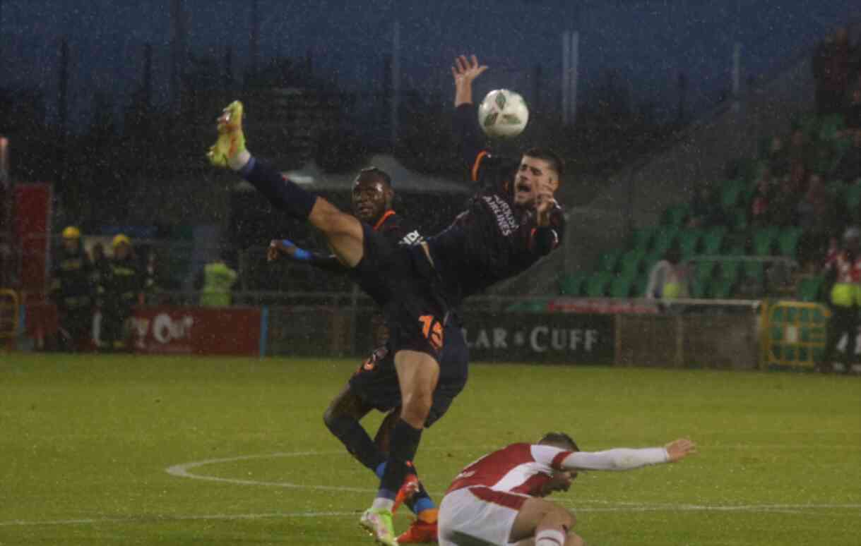 RAMS Başakşehir, St. Patrick's Athletic ile deplasmanda 0-0 berabere kaldı RAMS Başakşehir, St. Patrick's Athletic ile deplasmanda 0-0 berabere kaldı