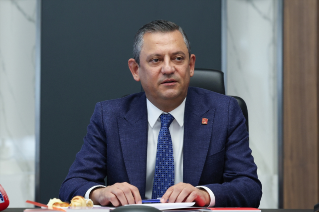 CHP Genel Başkanı Özgür Özel