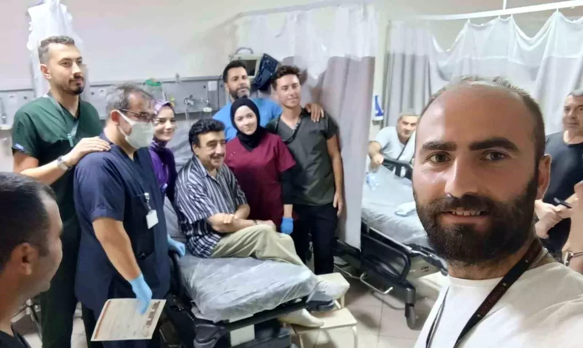 Ünlü Sanatçı Hakkı Bulut Tokat'ta Hastaneye Kaldırıldı