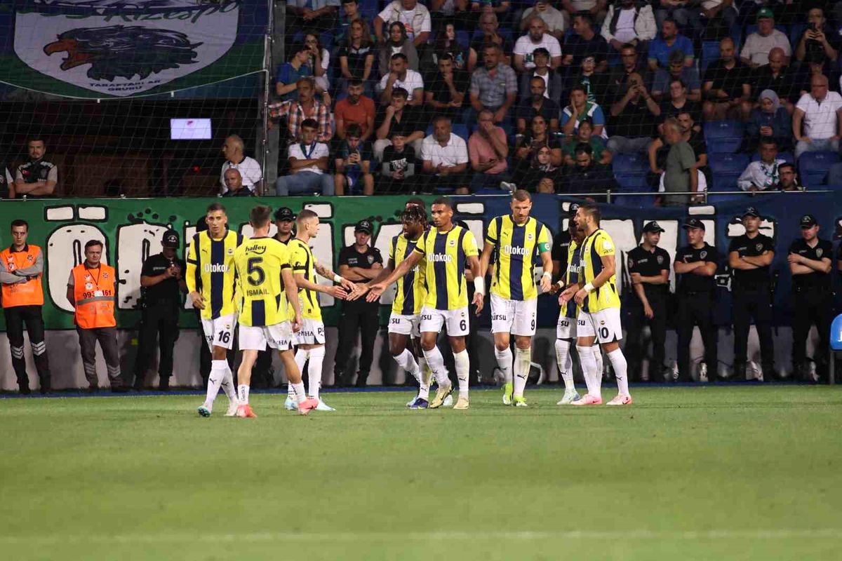 Fenerbahçe, Çaykur Rizespor'u 5-0 mağlup ederek galibiyet serisini 11 maça çıkardı