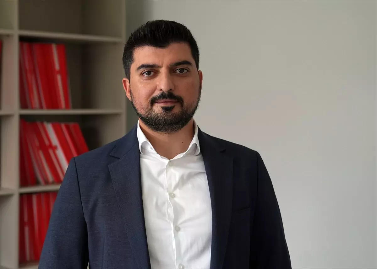 Hakan Şükür'ün tazminat davalarıyla gelir elde ettiği iddia edildi