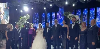 İYİ Parti Genel Başkanı Müsavat Dervişoğlu, Parti Üyesinin Nikah Şahidi Oldu