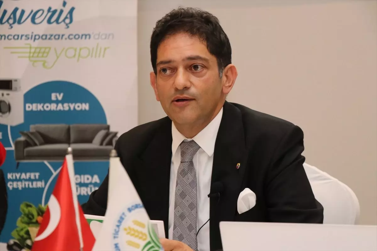 Erzurum Ticaret Borsası Başkanı Hakan Oral, Erzurum balının coğrafi işaret alması için çalışma yürütüyor