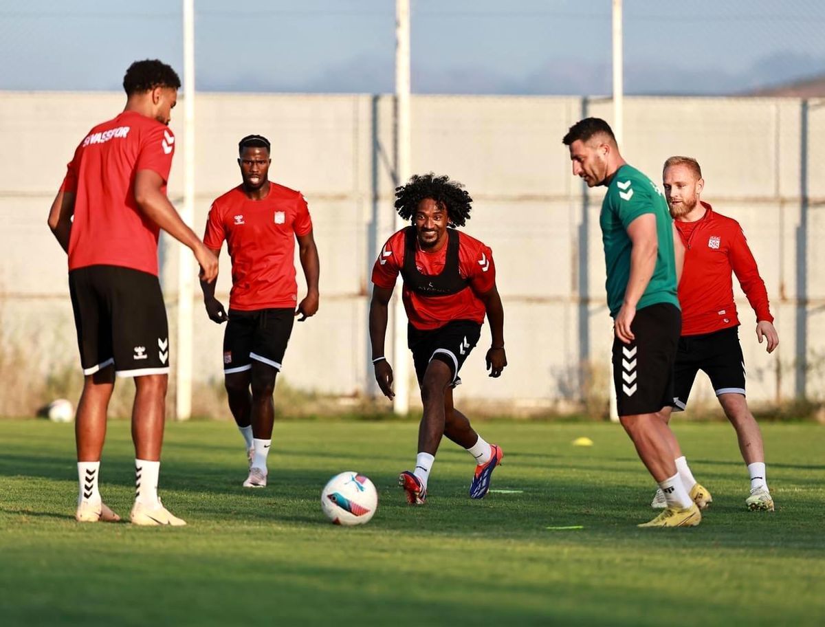 Sivasspor, Beşiktaş maçının hazırlıklarına başladı