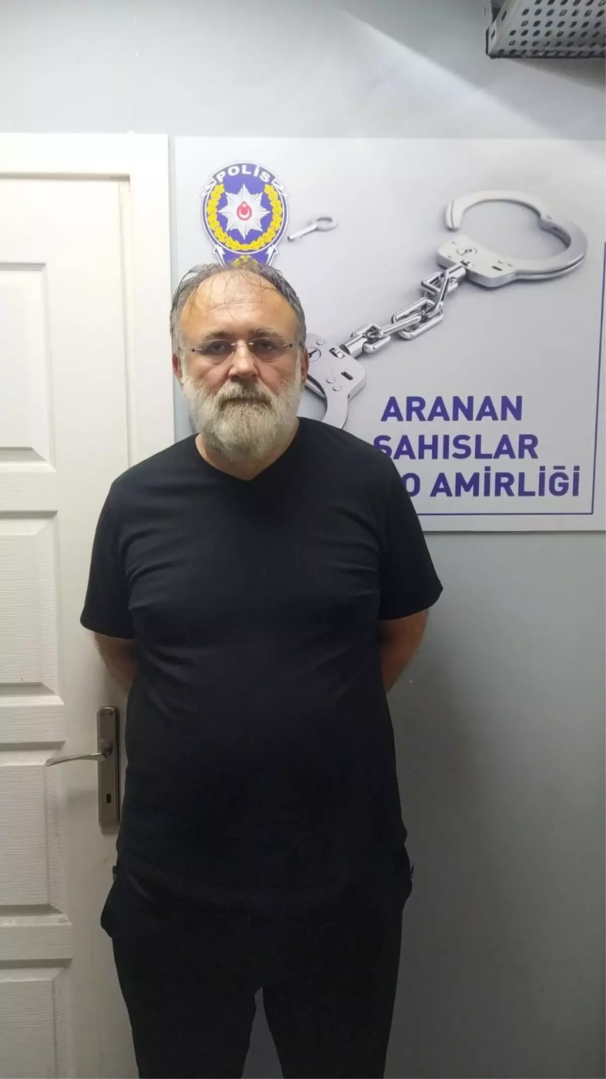 Firari Hükümlü Çiğ Köfte Yerken Yakalandı