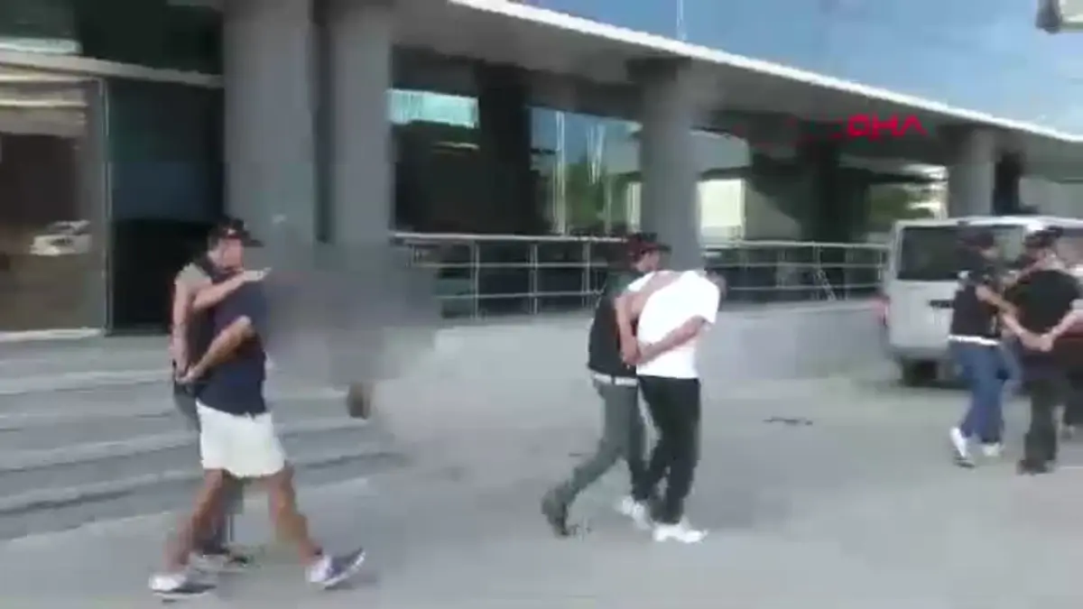 Bursa'da Uyuşturucu Operasyonunda Yüklü Miktarda Uyuşturucu Ele Geçirildi