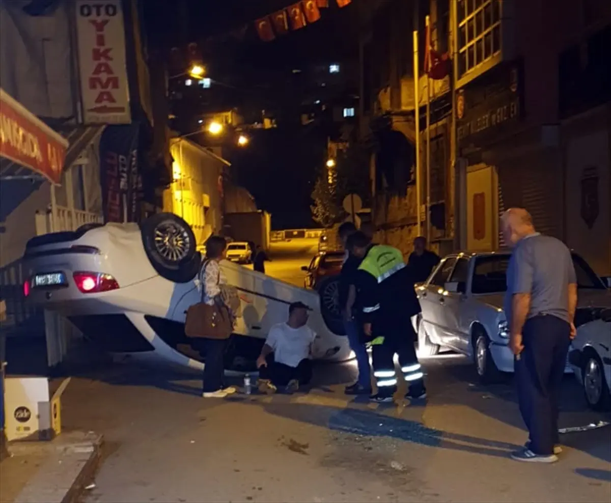 Kastamonu'da Otomobil Kazası: 5 Kişi Yaralandı