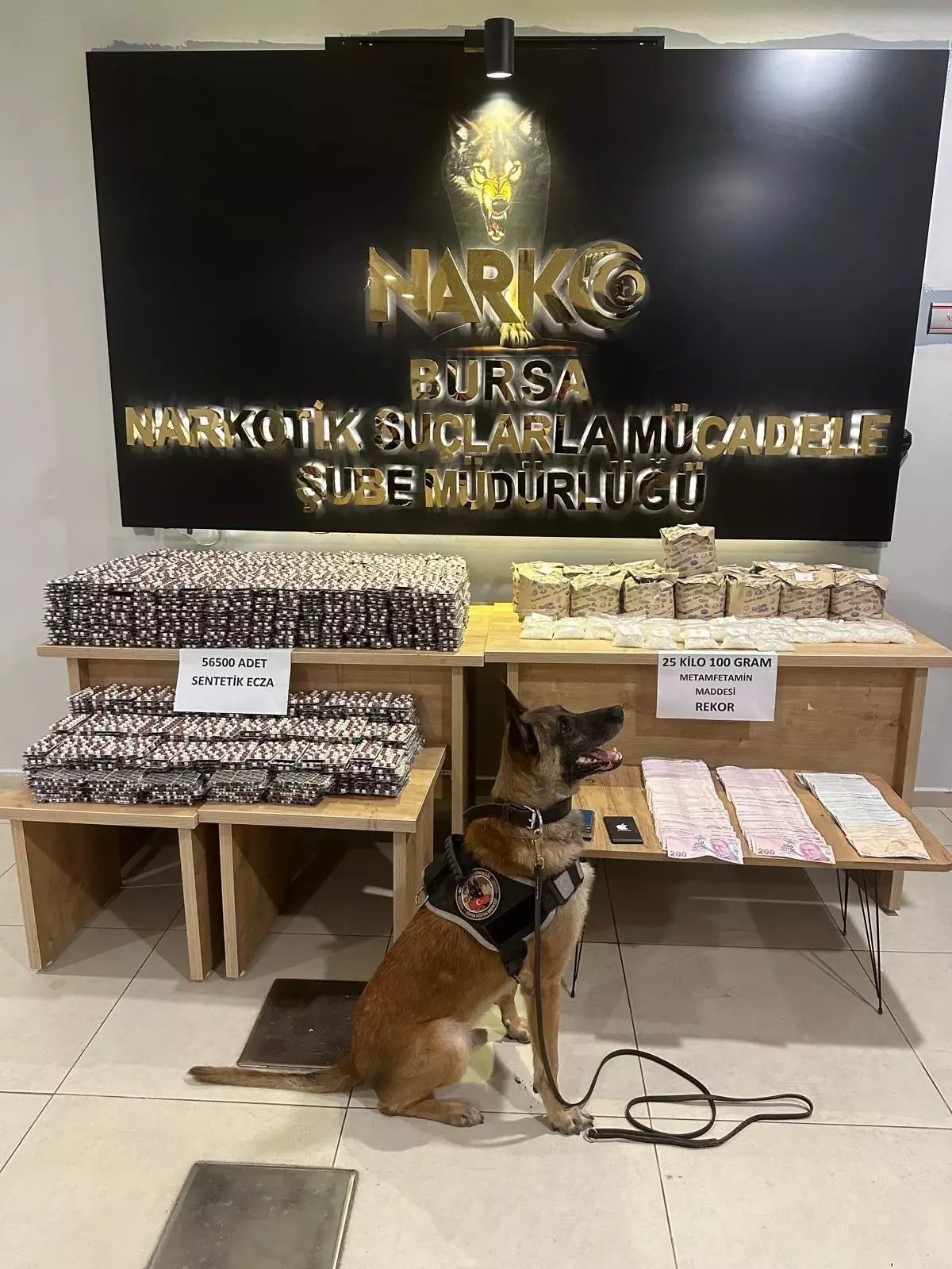 Bursa'da Uyuşturucu Operasyonunda Yüklü Miktarda Uyuşturucu Ele Geçirildi