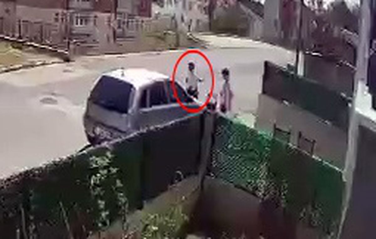 Oğlunun kavga ettiği çocuğa otomobiliyle çarpan kadın tutuklandı