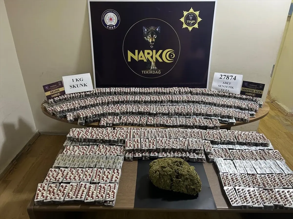 Tekirdağ'da 27 Bin 874 Sentetik Ecza Hap Ve 1 Kilogram Sentetik ...