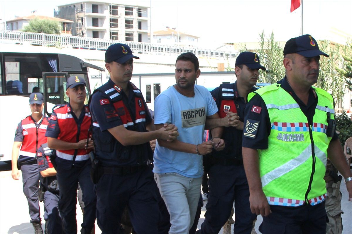 Antalya'da akrabalar arasında çıkan silahlı kavgada 1 ölü, 3 yaralı