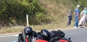 Kandıra'da Motosiklet ile Hafif Ticari Araç Çarpıştı: 1 Ölü, 2 Yaralı