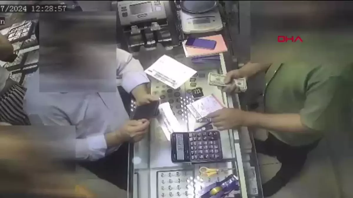 Apartman Görevlisi 2,5 Milyon Liralık Ziynet Eşyası Çaldı