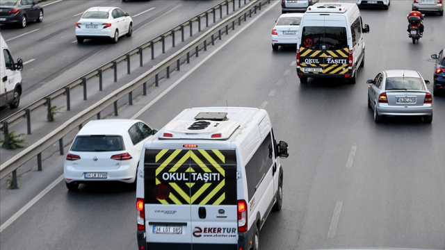 Taksi bile daha ucuz hale geldi! Veliler kara kara düşünüyor