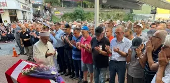 Tarihçi ve yazar Necdet Sakaoğlu son yolculuğuna uğurlandı