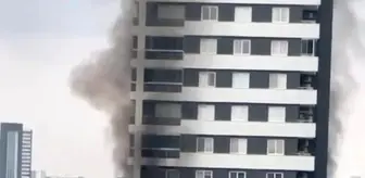 Adana'da lüks bir apartmanda çıkan yangın korkuttu