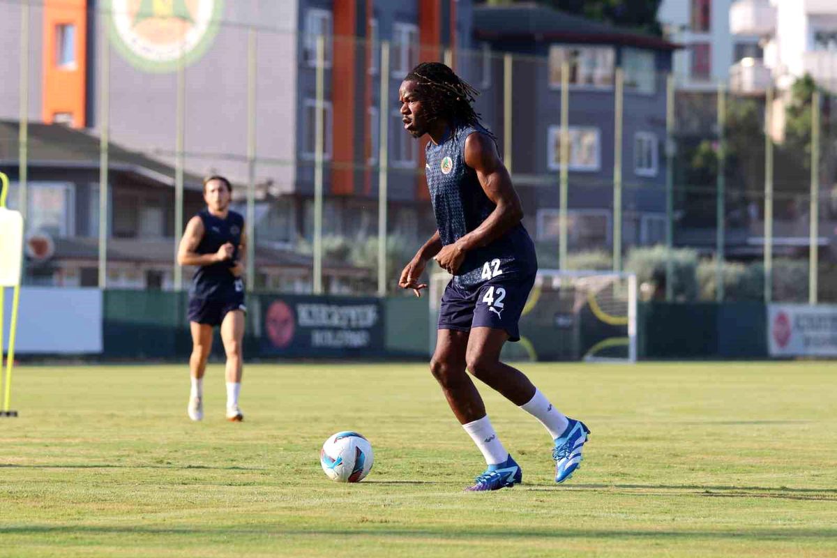 Corendon Alanyaspor, Fenerbahçe maçı için hazır
