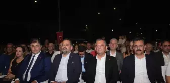 CHP Genel Başkanı Özgür Özel, Suavi'nin konserinin iptal edilmesine tepki gösterdi