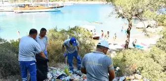 Fethiye'de Deniz Temizliği: 50 Torba Çöp Toplandı