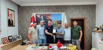 Eskişehir İl Tarım ve Orman Müdürü ve Ekibine Plaket Takdim Edildi