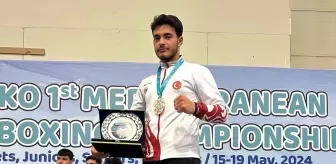 Elazığlı sporcu Alpaslan Hamza Kıvık Kick Boks Gençler Dünya Şampiyonası'nda mücadele edecek