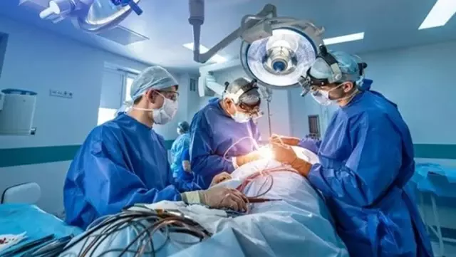 An investigation has been opened regarding a brain surgeon in Austria, who allowed his 13-year-old daughter to drill a hole in a patient's skull.