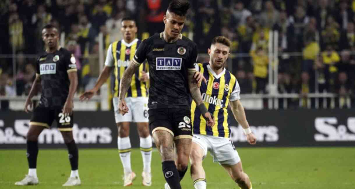 Fenerbahçe Alanyaspor muhtemel ilk 11! En Nesyri ve Dzeko oynayacak mı?