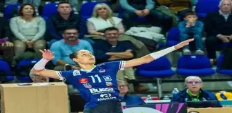 Bursa Nilüfer Belediyespor Kadın Voleybol Takımı'ndan Şok Ölüm