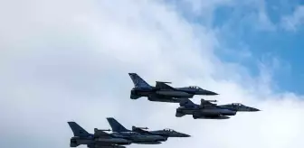 Ukrayna'da F-16 Savaş Uçağı Düştü