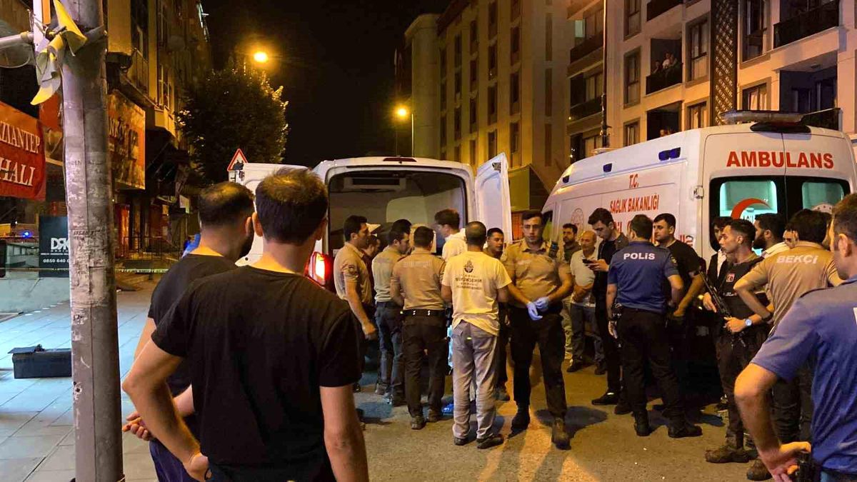 Bahçelievler'de silahlı saldırı: 1 ölü, 1 yaralı