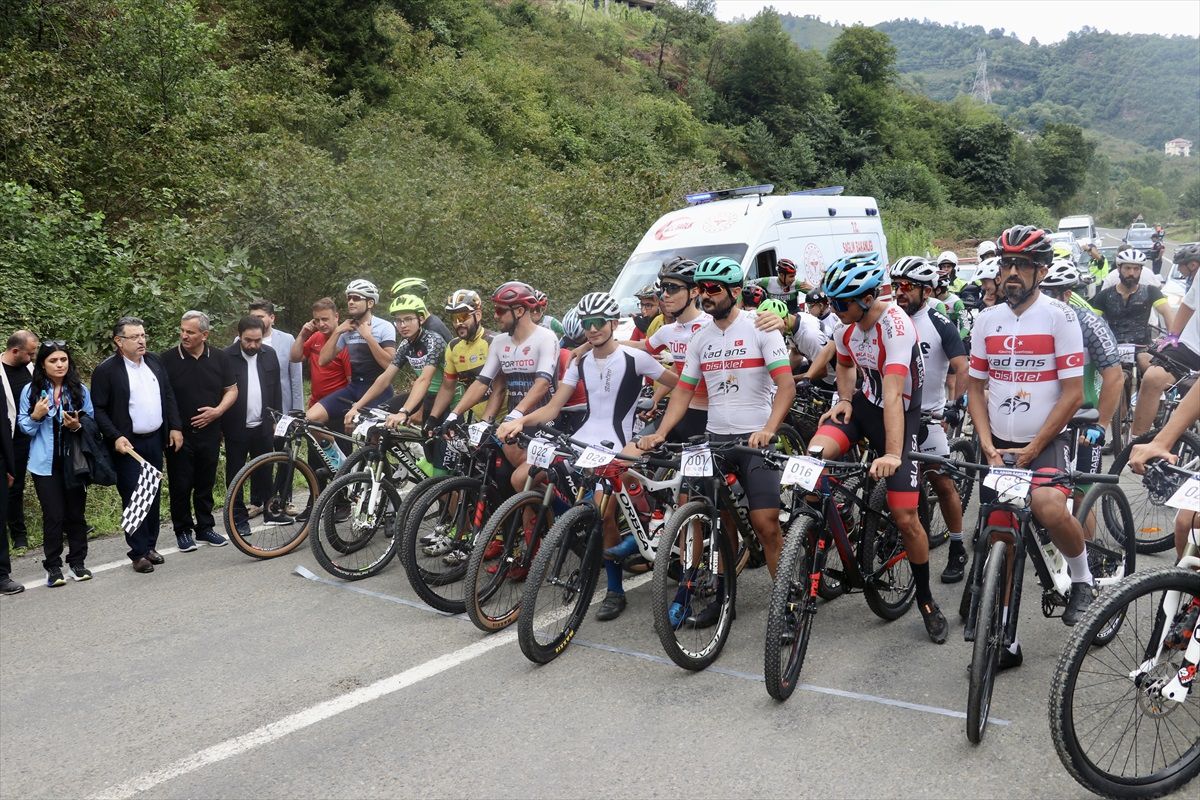 Trabzon'da Bisiklet Maratonu ve Halk Bisiklet Festivali düzenlendi