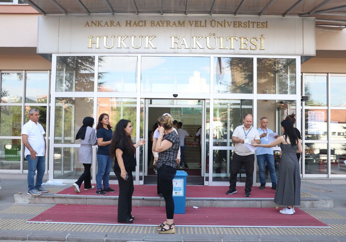 KPSS Ön Lisans Sınavı Ankara'da Başladı