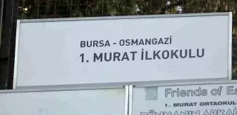 Bursa'da veliler, yıkılan okulun yerine yeni okul yapılması talebiyle eylem yaptı