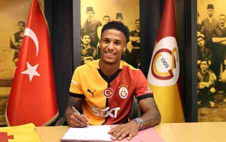 Ismail Jacobs kimdir? Ismail Jacobs mevkisi ne, kaç yaşında,hangi kulüplerde oynadı? Ismail Jacobs kimdir? Ismail Jacobs mevkisi ne, kaç yaşında,hangi kulüplerde oynadı?