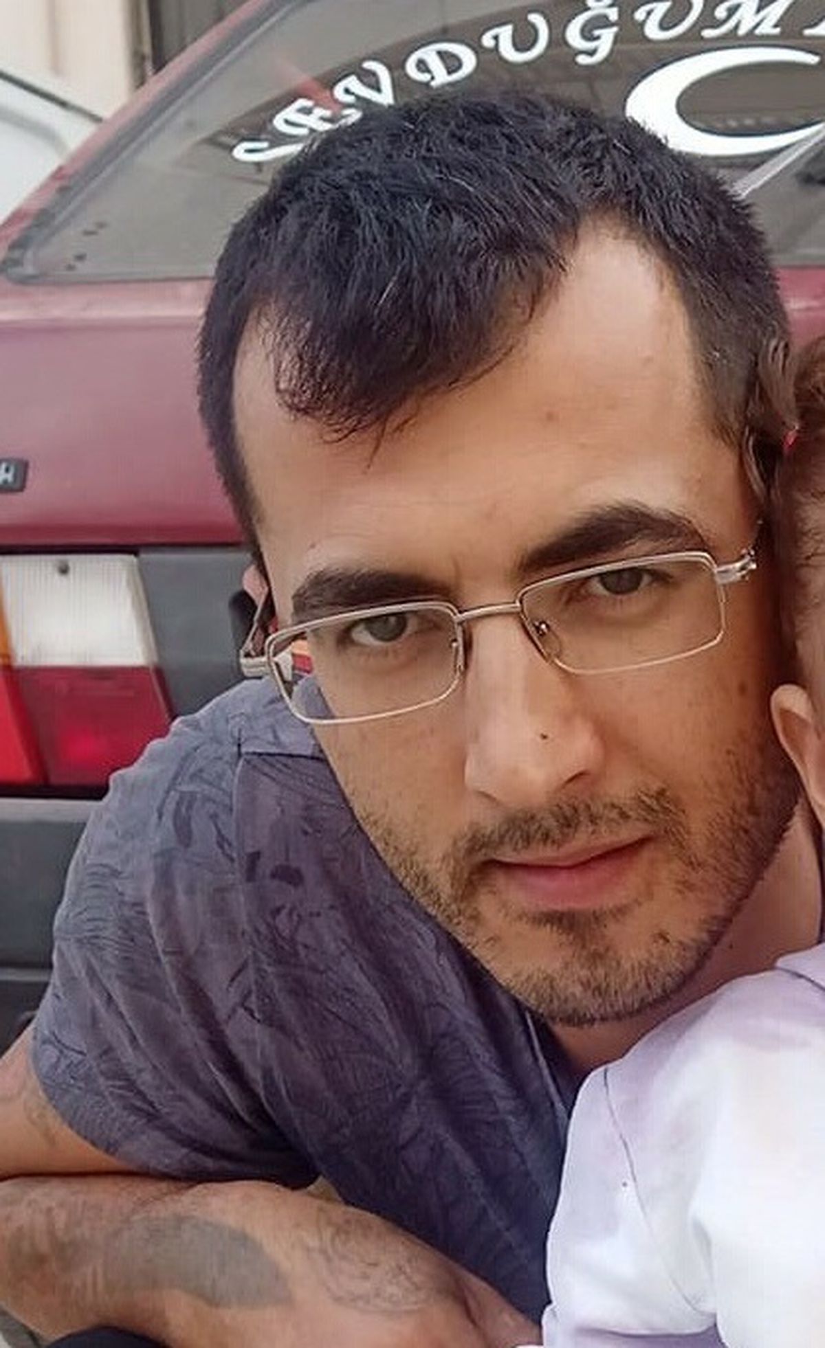 İzmir'de Taksici ve ATM'den Para Çeken Kişi Öldü, Market Çalışanı Yaralandı