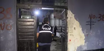 Adana'da evinde silahlı saldırıya uğrayan kişi yaralandı