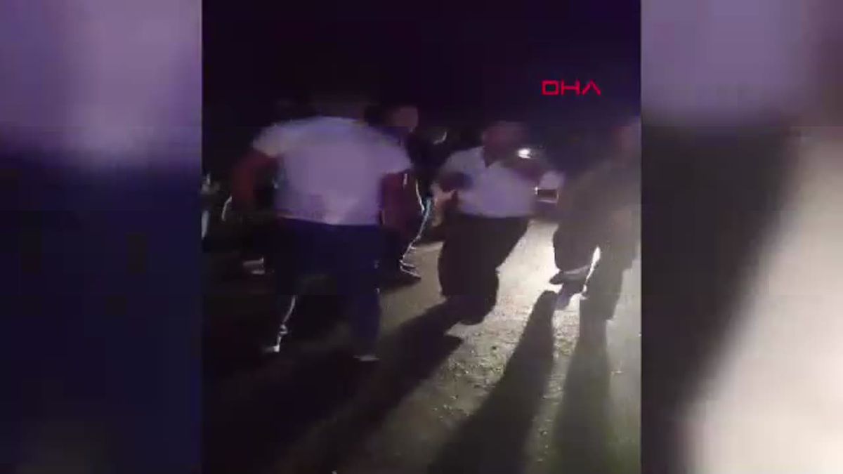 Siirt'te otomobil ile hafif ticari araç çarpıştı: 4 yaralı