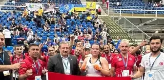 Özge Güder, Kick Boks Gençler Dünya Şampiyonası'nda altın madalya kazandı