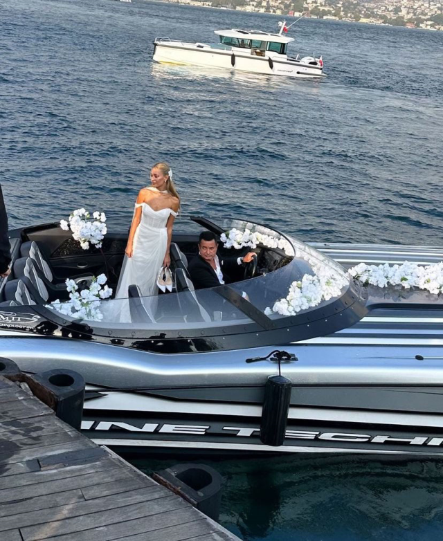 Acun Ilıcalı and Ayça Çağla Altunkaya got married! Here are the first moments from the wedding