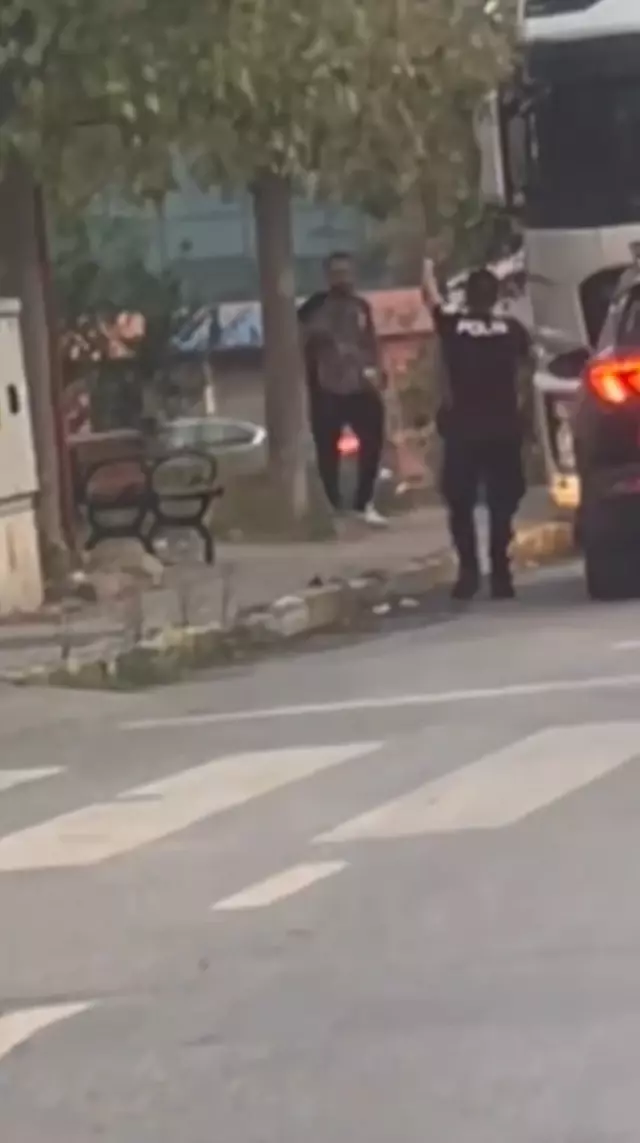 Terrifying moments in Ataşehir! He put the gun in his mouth and then to his head when he saw the police